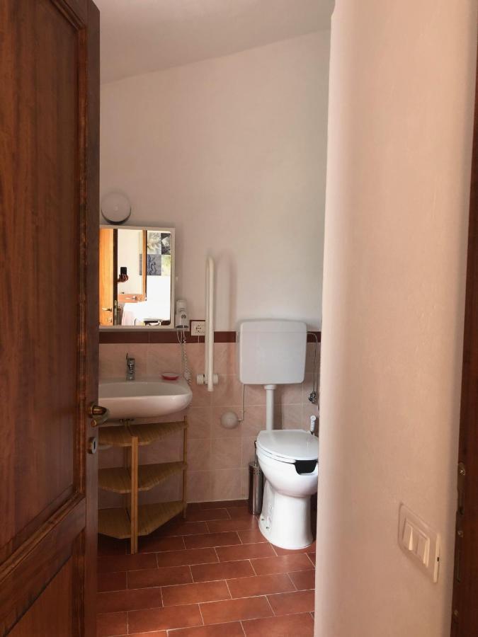 Agriturismo Santa Lorica サッセッタ エクステリア 写真